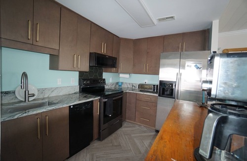 Atlantic Beach Cottage | JULY 4TH BLOWOUT DISCOUNT 500 PER NT 6/27-7/4, 2026