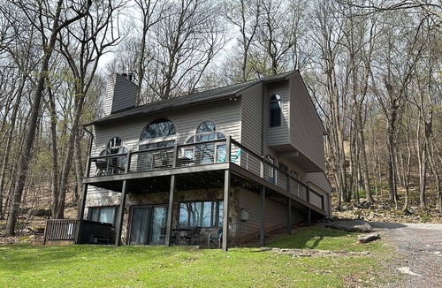 McHenry House | July 4th Special! 4BR/4BA~Pet Friendly~Near Wisp~Great Fireworks!