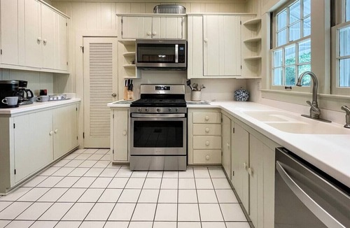 Grayton Beach House | July Openings! Grayton 30A Beach House + 4 Bikes