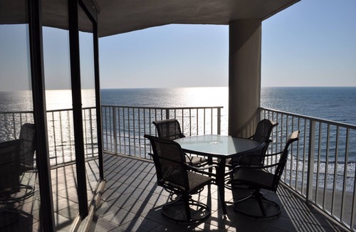Garden City Condo | July weeks available due to cancellation!One Ocean Place 3 br, 3 bath end unit.