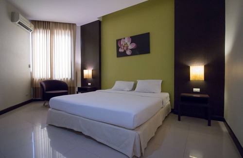 Tha Sae Hotel | Jumbo House