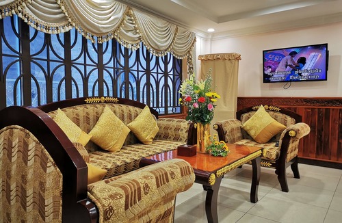 Tuol Kouk Hotel | Jun Yue Hotel
