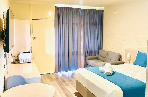 Junee Hotel | Junee Motor Inn