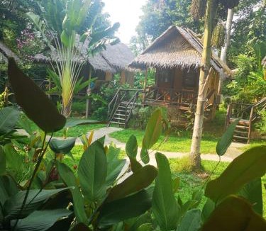 Bai Lan House | Jungle Garden