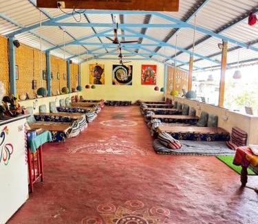 Kamalapur House | Junglee tree stays