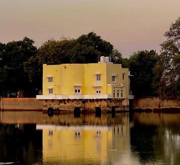 Sarwar House | Junia Bagh a Lakeside Homestay