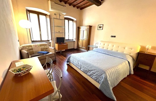 Arezzo Bed & Breakfast | JUNIOR ROOM