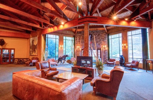 Mount Charleston Hotel | Junior Suite at The Retreat on Charleston Peak – Relaxation in Nature