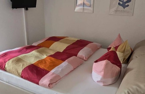 Ober-Florsheim Bed & Breakfast | Junior Suite, bath, WC, comfort - Gästehaus Schröder