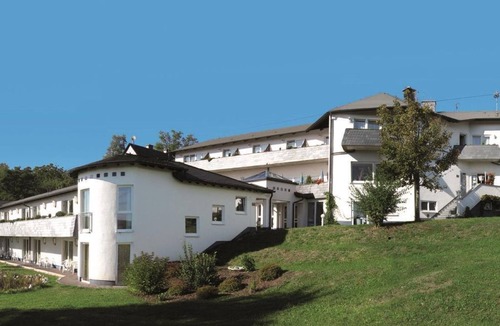 Idar-Oberstein House | Junior Suite shower/WC - Berghotel Kristall