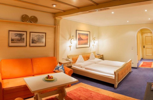 Lech am Arlberg Hotel | Junior suite with balcony - Hotel Kristberg