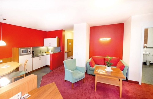 Veitshoechheim Apartment | Junior Suite with Kichenette