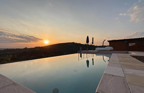 Dogliani House | Junior Suite with SPA & Pool