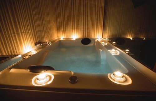 Babilafuente Bed & Breakfast | Junior Suites con Jacuzzi