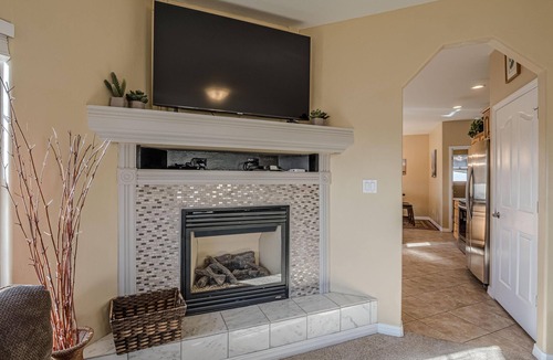 Fruita House | Juniper IV: Patio, Garage & Townie Bikes