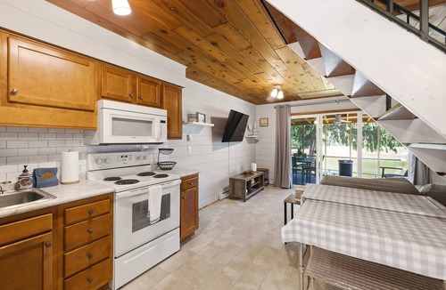 Stevensville Ski Chalet | Juniper Presents: Chalet #96 Pondside Chalet & Resort Perks