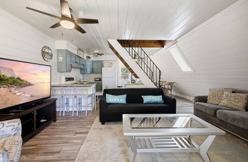 Stevensville Ski Chalet | Juniper Presents: Chalet #95 The Triangle House & Resort Amenities