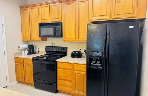 Mesquite Condo | Juniper Retreat | Ground 2BR Pet-Friendly + over $500 in complimentary activities!