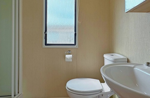 Ingoldmells House | Juniper Standard (Pet Friendly)