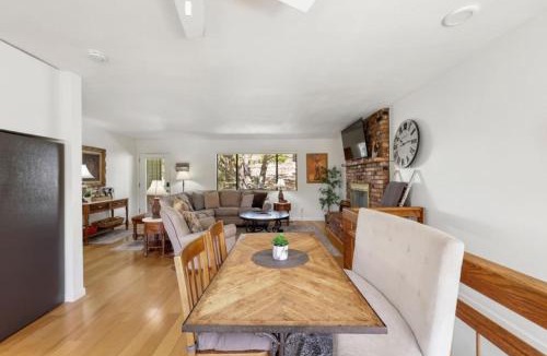Prescott House | Juniper Views 1.8 mi Courthouse and Whisky Row