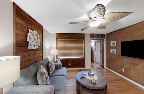 Clearwater House | Jupiter Pines Cottage