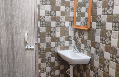 Kushalnagar House | Just 2 minutes from NISARGADAMA . Family friendly and couple friendly homestay.