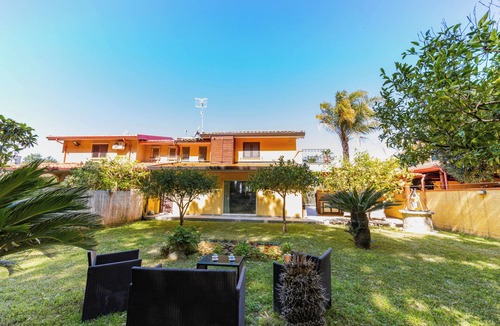 Borgia House | Just a stone's throw from the beach and the pine forest.