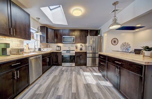 Tafton House | Just another GEM W Hot Tub and Seasonal HUGE POOL NEW TO VRBO
