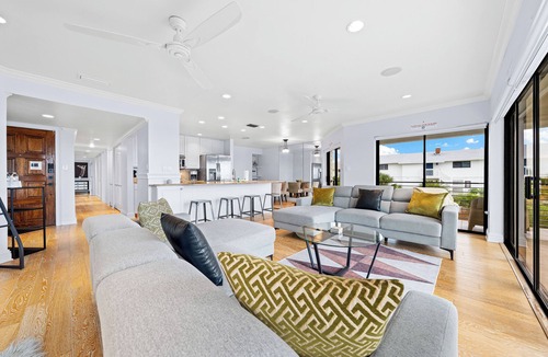 Siesta Key Apartment | Just Beachy by Beachside Management