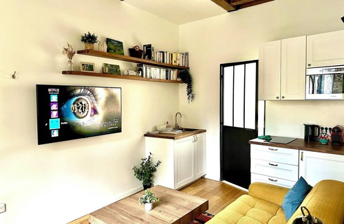 Marly-le-Roi Apartment | Just sitting - Studio #1 - Casa Londono