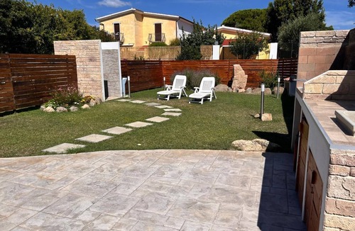 San Giovanni House | [Just steps from the beach]Cozy new home with veranda and garden in San Giovanni