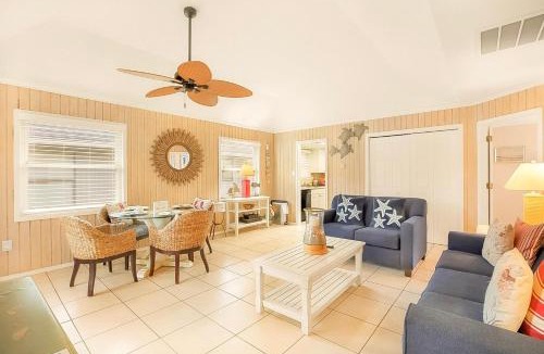 Myrtle Beach House | Just Steps From The Beach! 2 Bedroom Guest Cottage