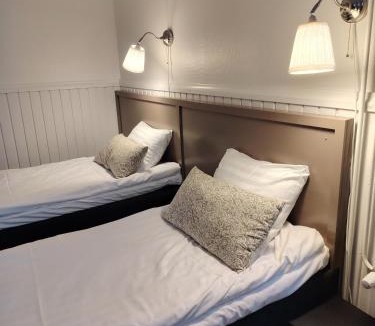 Uusikaarlepyy Hotel | Juthbacka Hotell