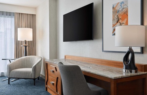Congress Avenue Historic District Hotel | JW Marriott Austin