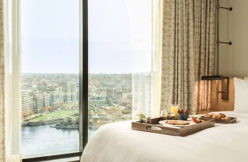 Central Hotel | JW Marriott Parq Vancouver