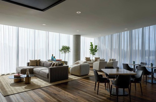 Reston Hotel | JW Marriott Reston Station