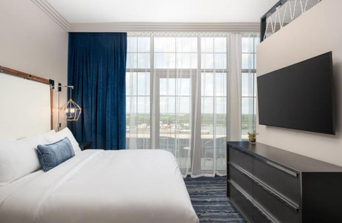 Historic District - North Hotel | JW Marriott Savannah Plant Riverside District