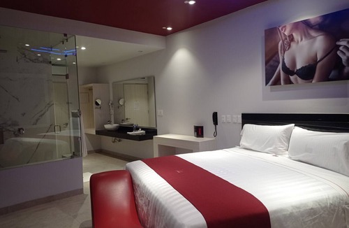 Leon Hotel | K Hotel