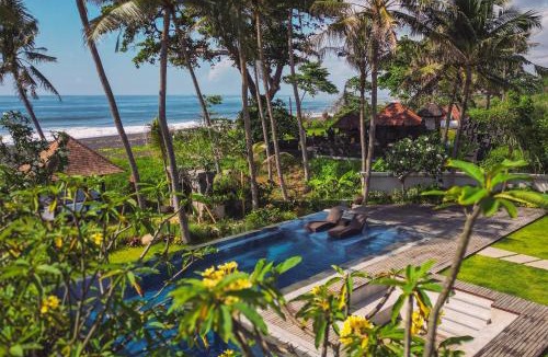Medahan Resort | K Ko Surf Village at Keramas