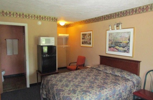Baldwin Hotel | K-River Motel & Campground