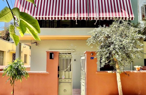 Petralona House | K8 Entire Building Central Athens