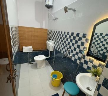 Varanasi Apartment | Kaashi Courtyard