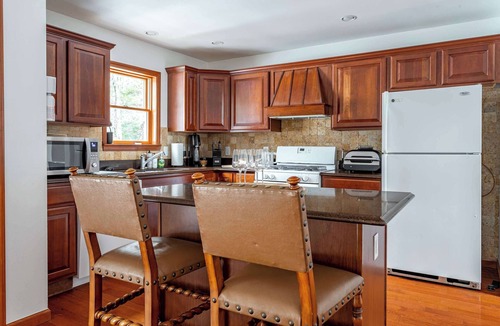 Tannersville House | Kaaterskill Mtn House: 287 Acres w/Fire Pit