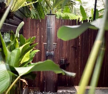 Melayang Bed & Breakfast | Kabinji Bali