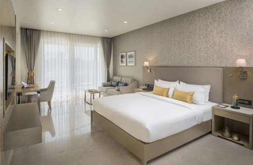 Vadodara Hotel | Kabir Hotel & Spa
