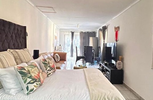 Springs Apartment | KaChichima