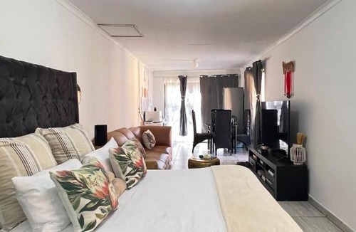 Springs Apartment | KaChichima
