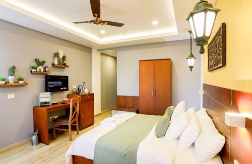Devikolam Bed & Breakfast | Kacholam Serviced Villa
