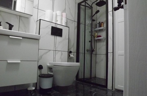 Moda Apartment | Kadıköy bazaar