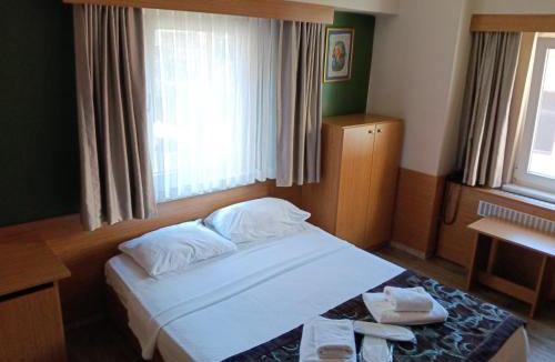 Rasimpasa Hotel | Kadikoy Otel
